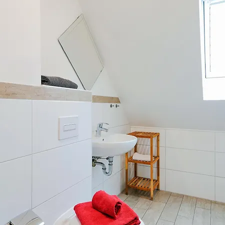 Hafenflair Haus 3 Og Typ 2 Balkone Apartment Plau am See